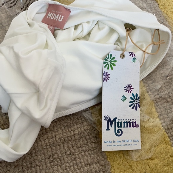 Brinkley Bodysuit in White
Show Me Your Mumu XS - Picture 6 of 6